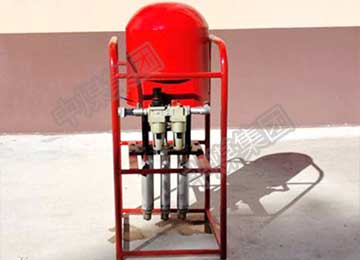 3ZBQS12/10型煤矿用气动双液注浆泵